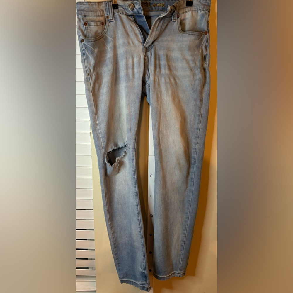 Men’s Distressed Rue 21 Jeans -Size 30 x30
